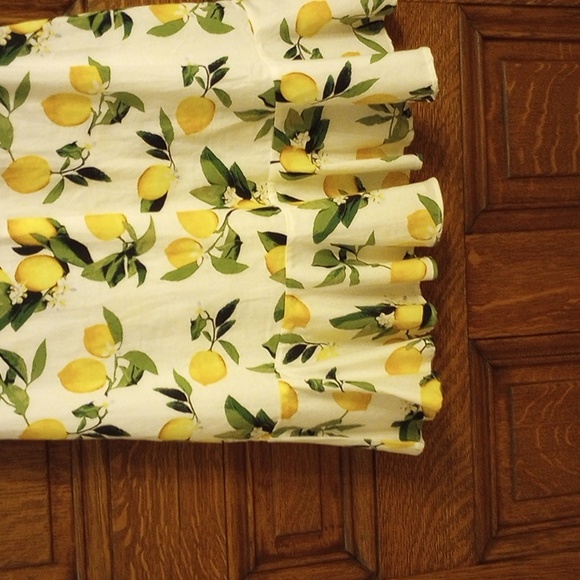 Cynthia Rowley Dress, Size Small, Lemons Ruffled - Picture 5 of 8